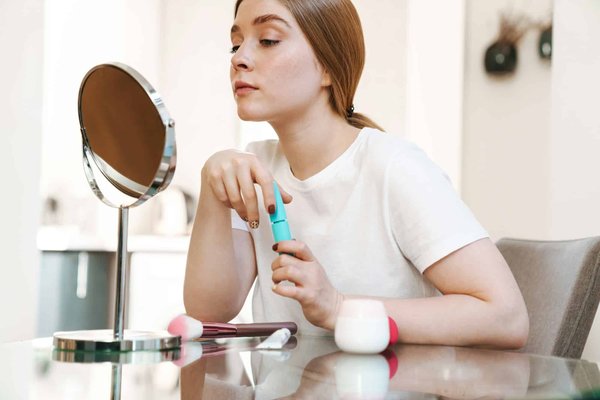 Maquillage naturel : astuces incontournables pour un teint éclatant